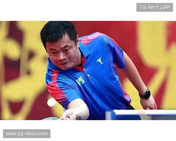 侯英超削球神级回球逼出对方失误