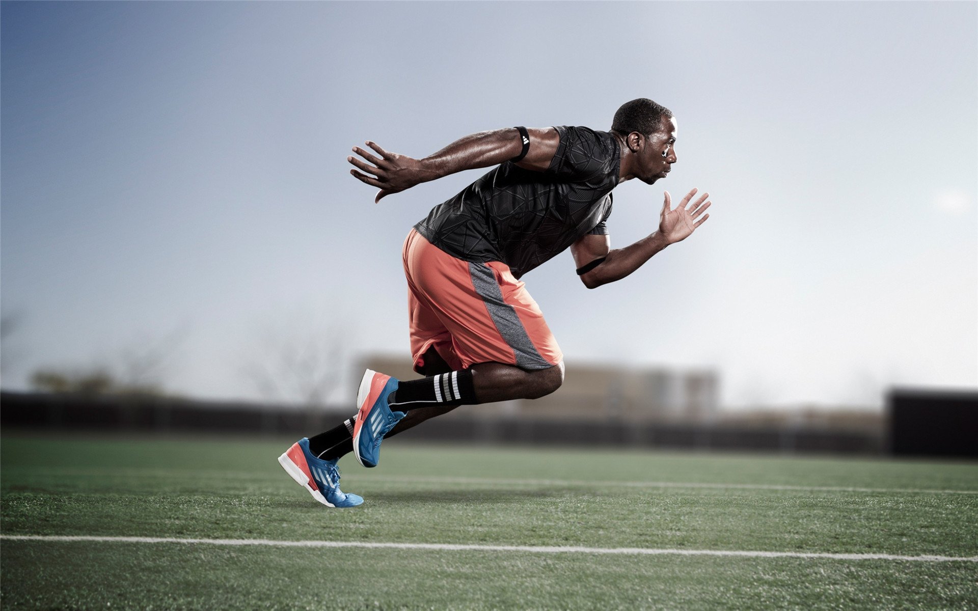 青训基地注重青少年运动员综合素质培养，青少年素质训练基地